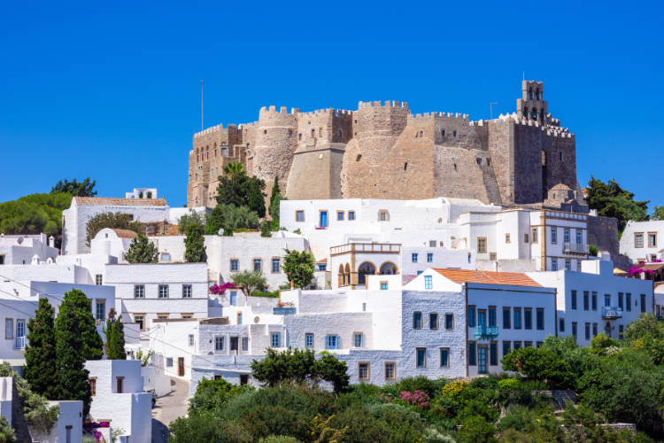 Grieks wandelen op groen Andros